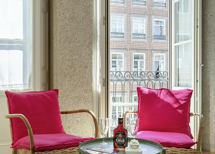 Appartement Charming Balcony In Historic Ribeira - Inside 