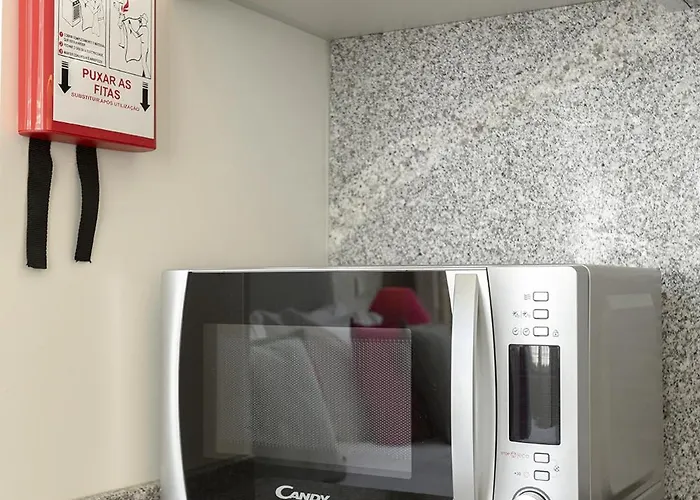 Charming Balcony In Historic Ribeira - Inside 