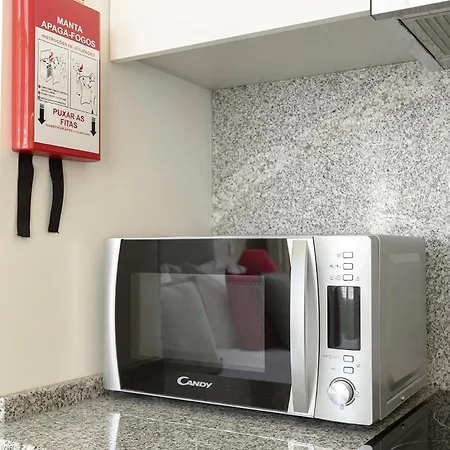 Charming Balcony In Historic Ribeira - Inside 